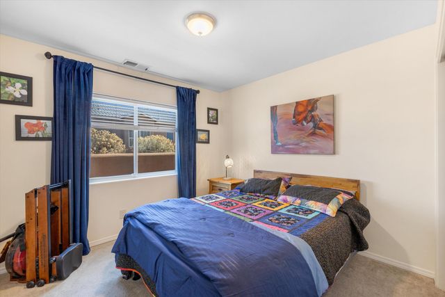 3 Silver Buckle Road, Santa Fe, NM 87508