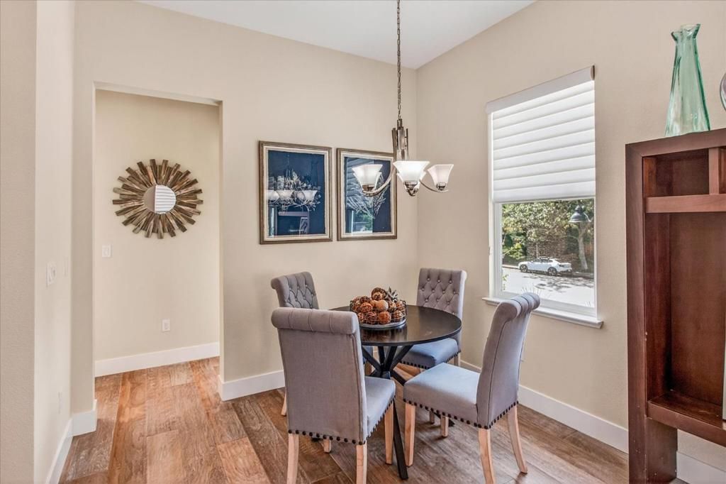 Image 13 of property listing at 1942 San Luis Avenue, Mountain View, CA 94043