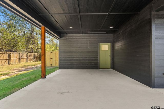 100 Wilson, Arp, TX 75750