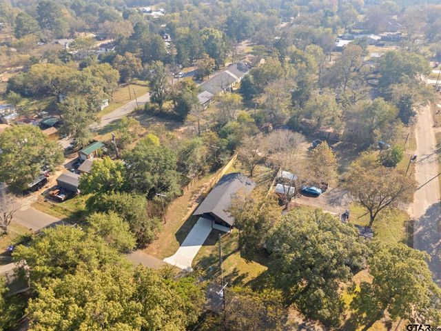 100 Wilson, Arp, TX 75750