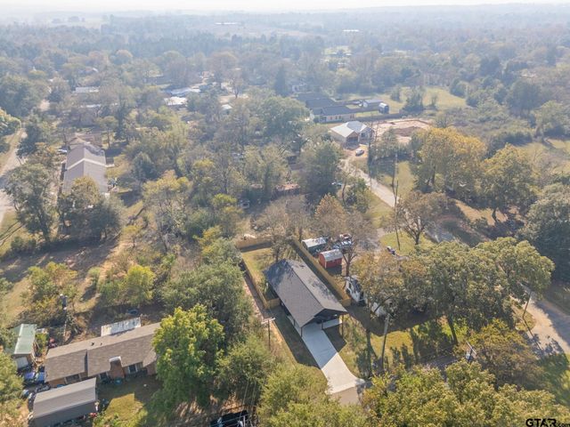 100 Wilson, Arp, TX 75750