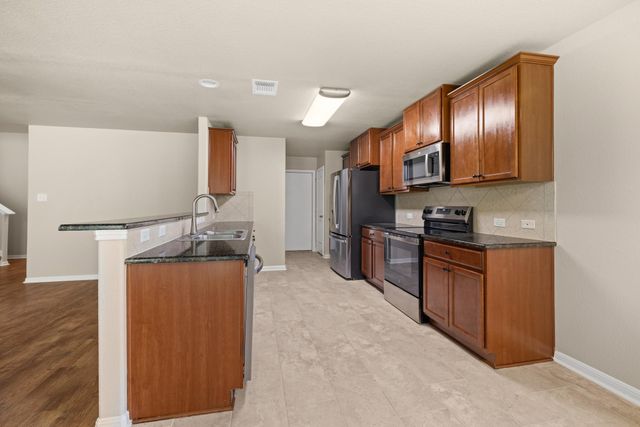 113 Nueces River TRL, Hutto, TX 78634