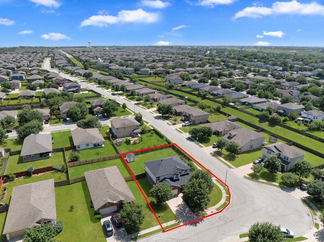 113 Nueces River TRL, Hutto, TX 78634