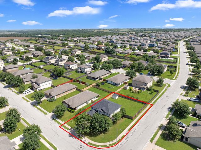 113 Nueces River TRL, Hutto, TX 78634