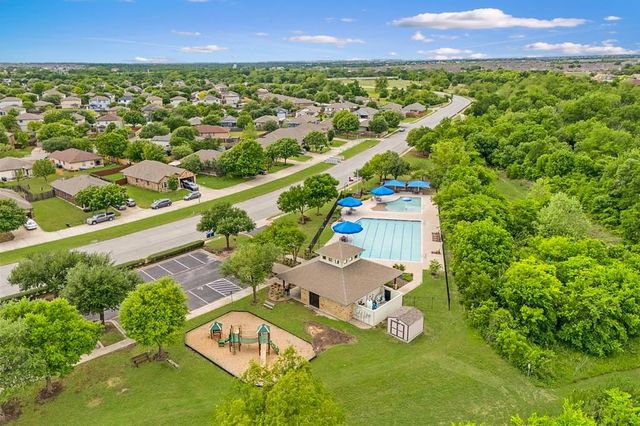113 Nueces River TRL, Hutto, TX 78634