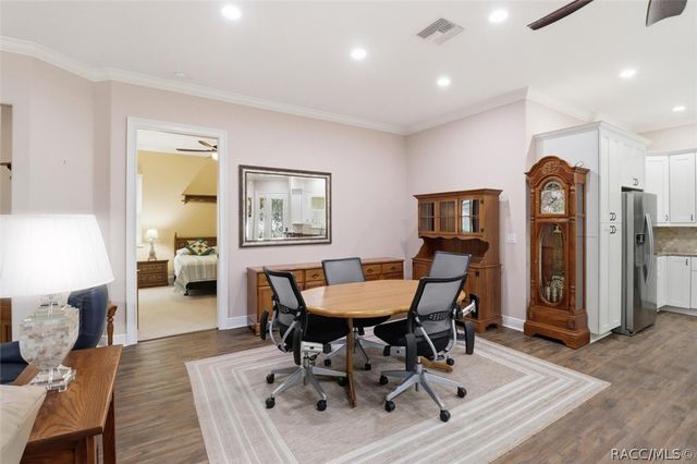 9385 S Deer Park Drive, Homosassa, FL 34446