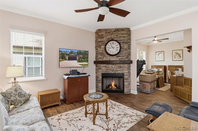 9385 S Deer Park Drive, Homosassa, FL 34446