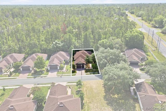 9385 S Deer Park Drive, Homosassa, FL 34446