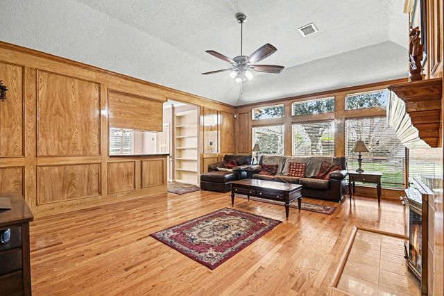 4030 Raven River Drive, Houston, TX 77059