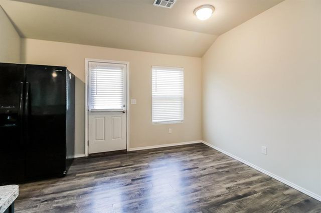 11713 NW 100th Street, Yukon, OK 73099