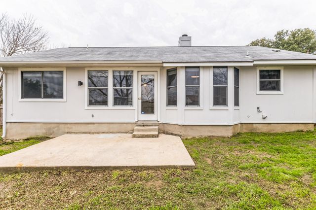 313 Caladium DR, Georgetown, TX 78626