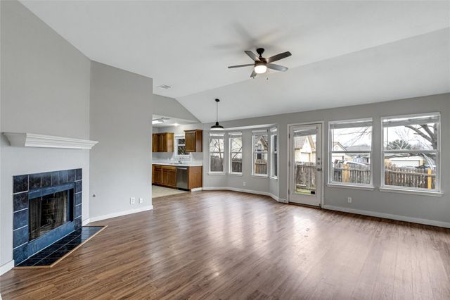 313 Caladium DR, Georgetown, TX 78626