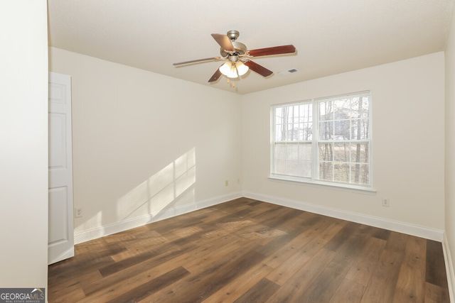 516 Jaclyn Circle, Mcdonough, GA 30253