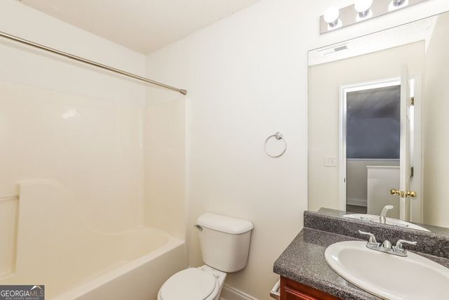 516 Jaclyn Circle, Mcdonough, GA 30253