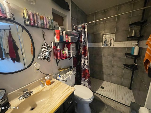 3021 W MADISON Street, Phoenix, AZ 85009