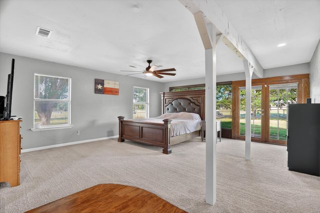 100 Green Meadows Circle, Springtown, TX 76082