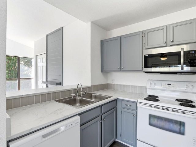 3525 28th St 304, Boulder, CO 80301