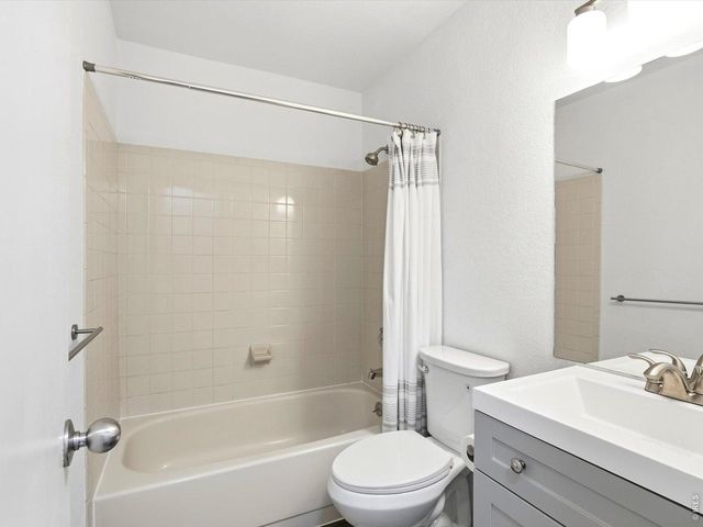 3525 28th St 304, Boulder, CO 80301