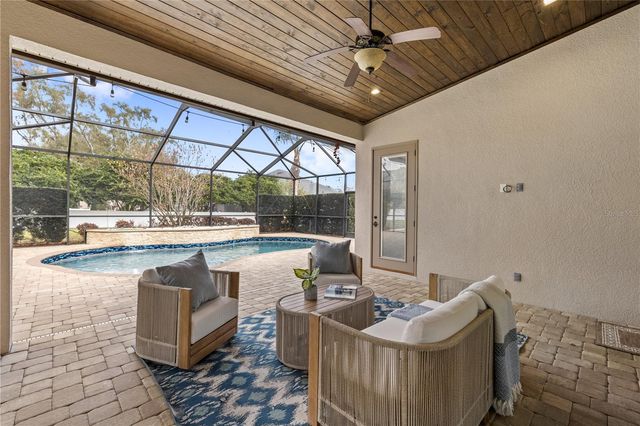 9468 WATERFORD OAKS DRIVE, Winter Haven, FL 33884