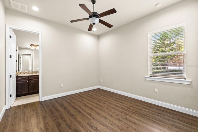 9468 WATERFORD OAKS DRIVE, Winter Haven, FL 33884