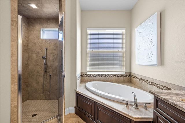 9468 WATERFORD OAKS DRIVE, Winter Haven, FL 33884