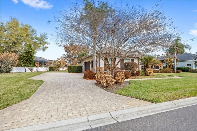 9468 WATERFORD OAKS DRIVE, Winter Haven, FL 33884