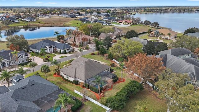 9468 WATERFORD OAKS DRIVE, Winter Haven, FL 33884