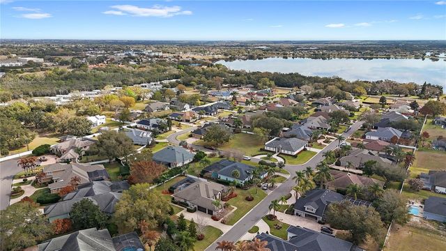 9468 WATERFORD OAKS DRIVE, Winter Haven, FL 33884