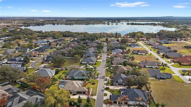 9468 WATERFORD OAKS DRIVE, Winter Haven, FL 33884