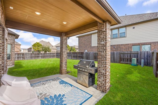 9522 Whitebark Pine Way, Cypress, TX 77433