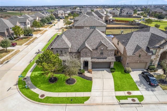 9522 Whitebark Pine Way, Cypress, TX 77433