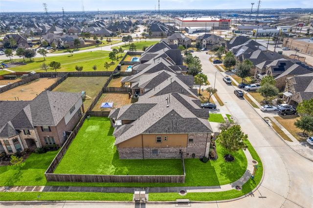 9522 Whitebark Pine Way, Cypress, TX 77433