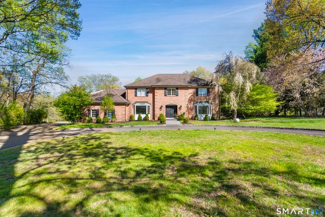 223 Jonathan Drive, Stamford, CT 06903