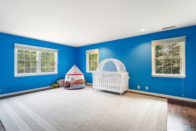 223 Jonathan Drive, Stamford, CT 06903