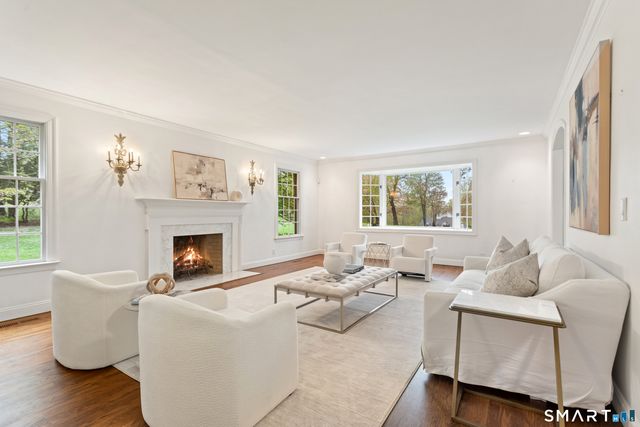 223 Jonathan Drive, Stamford, CT 06903