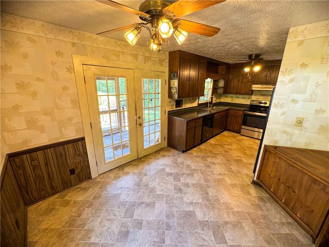 213 Anthony Road, Pickens, SC 29671
