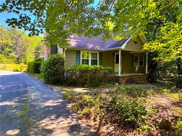 213 Anthony Road, Pickens, SC 29671