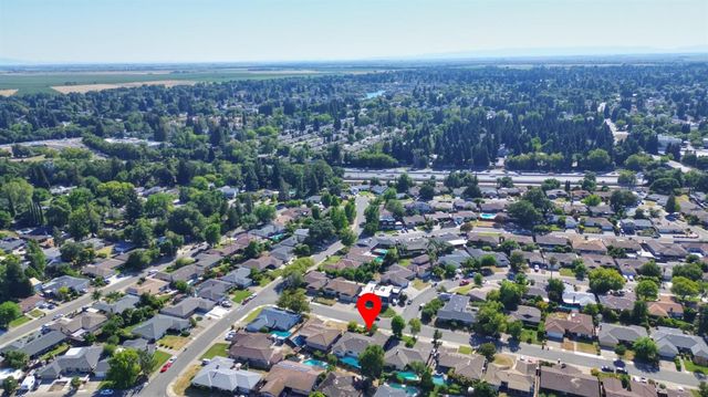 7443 Mooncrest Way, Sacramento, CA 95831