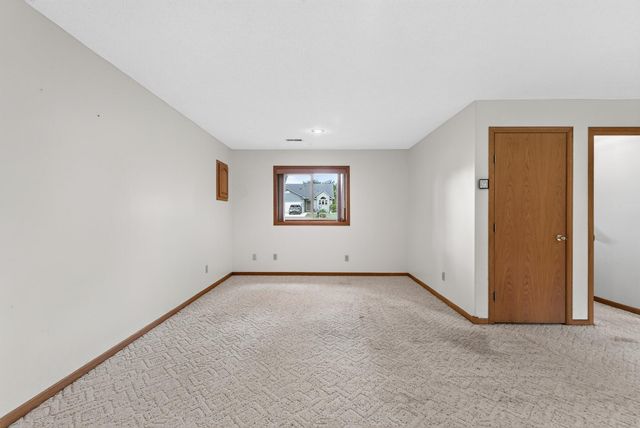15275 88th Street NE, Elk River, MN 55330