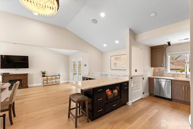 31 Virginia Avenue, Hazlet, NJ 07730