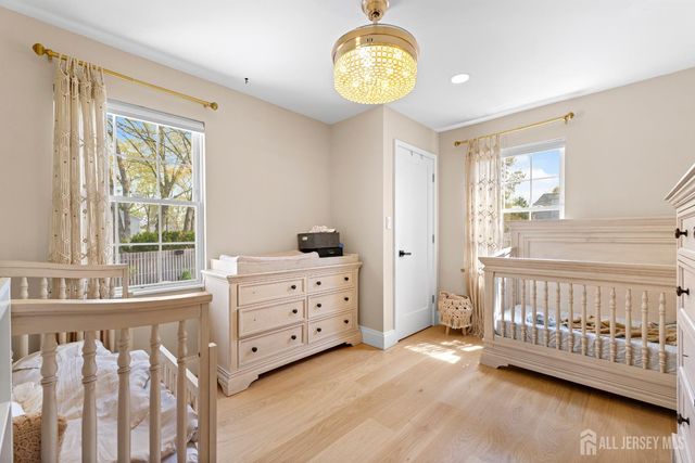 31 Virginia Avenue, Hazlet, NJ 07730