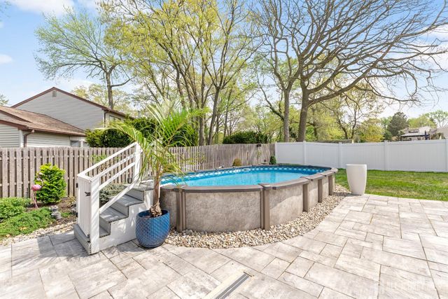 31 Virginia Avenue, Hazlet, NJ 07730