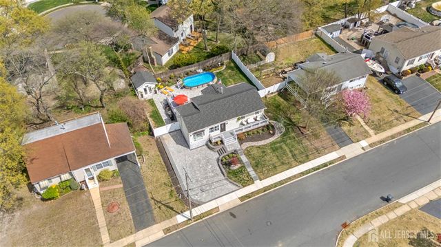 31 Virginia Avenue, Hazlet, NJ 07730