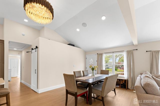 31 Virginia Avenue, Hazlet, NJ 07730