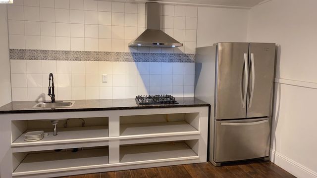 414 E 12Th St, Oakland, CA 94606