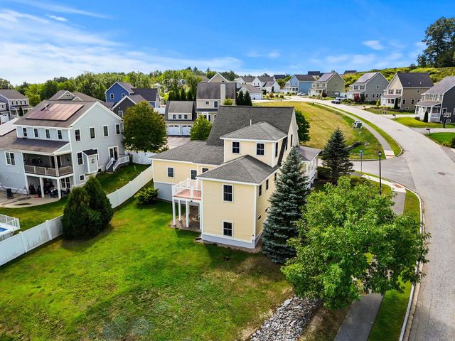 2 Pierce Drive, Rochester, NH 03867