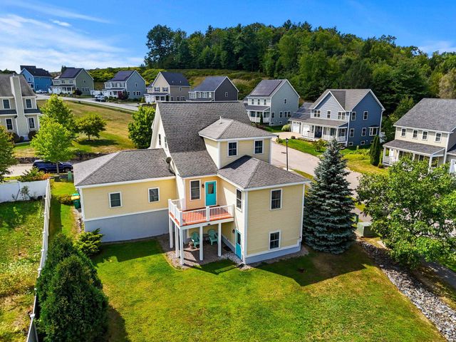 2 Pierce Drive, Rochester, NH 03867