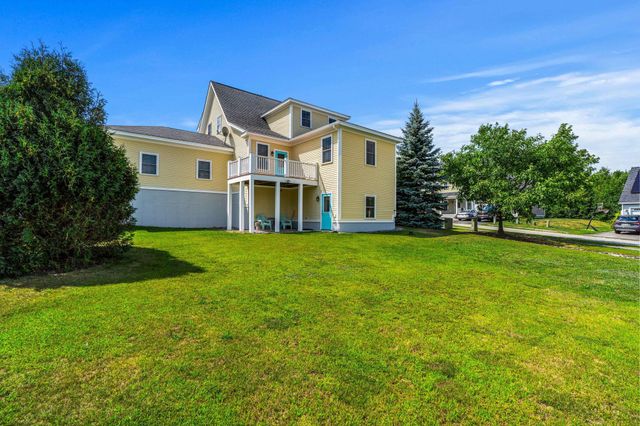 2 Pierce Drive, Rochester, NH 03867