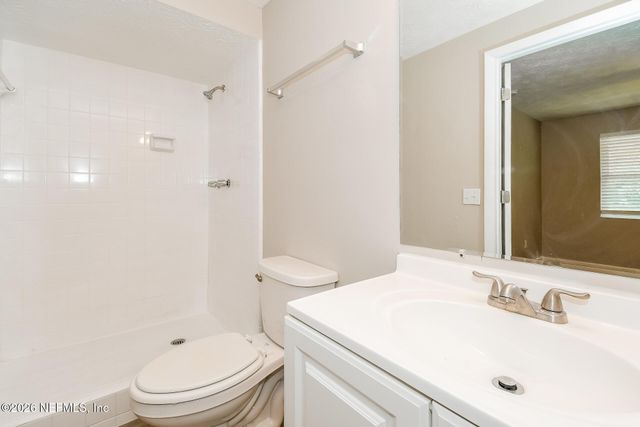 1721 STACEY Court, Middleburg, FL 32068