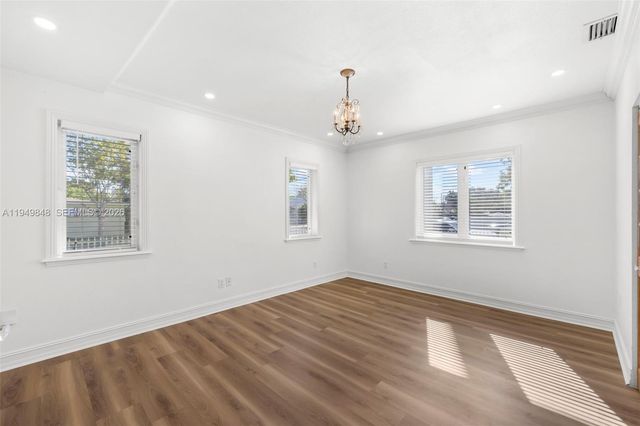 3411 SW 27th St 3411, Miami, FL 33133